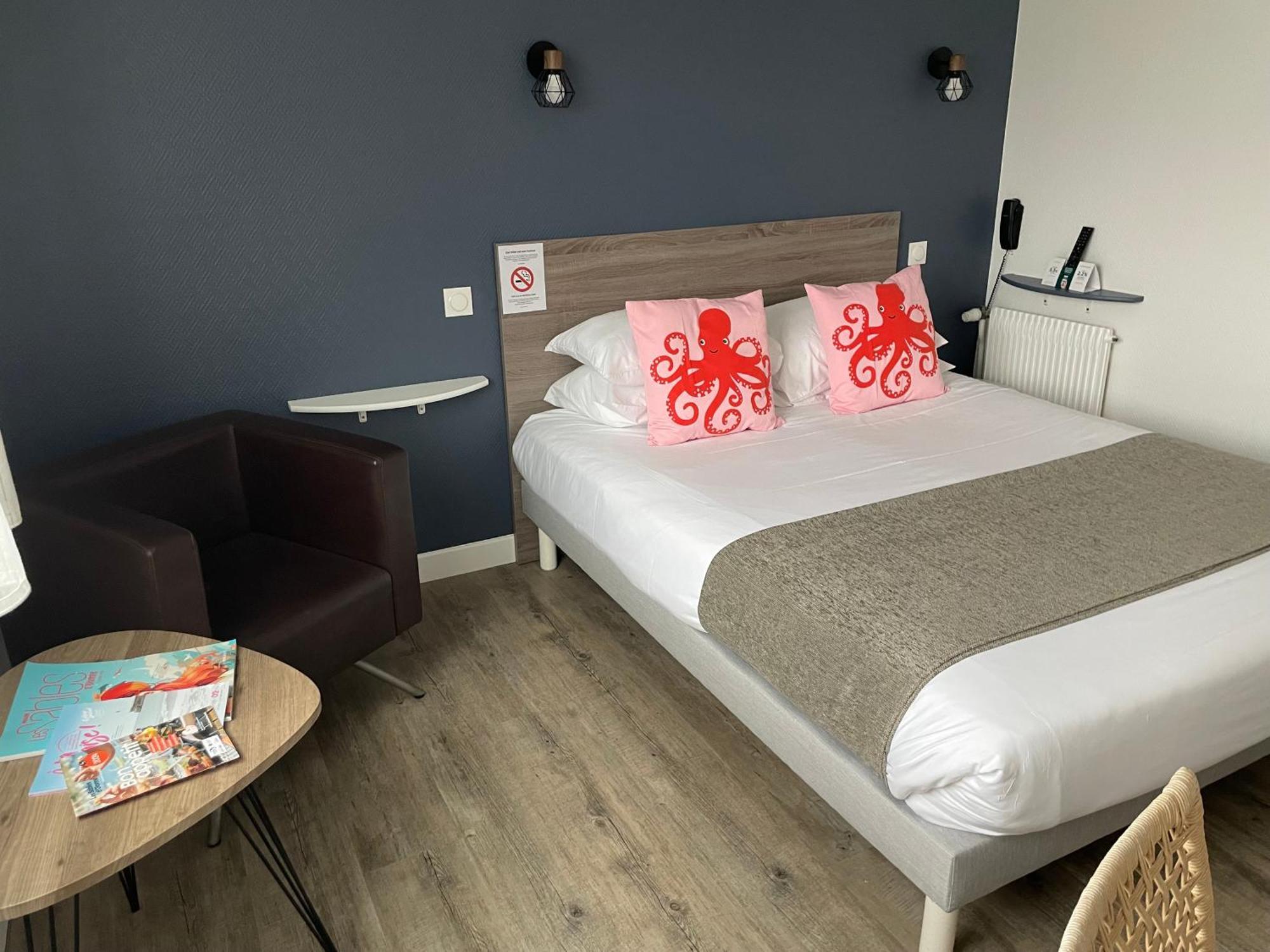 Cit'Hotel Le Chene Vert Les Sables-dʼOlonne Exteriör bild
